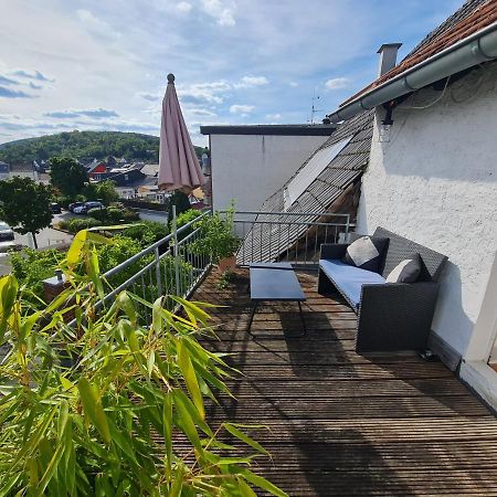 Geschmackvolle Wohnung Im Herzen Von Зинциг Экстерьер фото